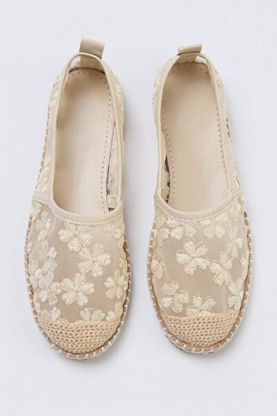 TRENDYOL SHOES Cream Embroidered Women's Espadrille Takss26Es00001