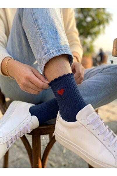 İpeksi Women's Embroidery Detailed Cotton College Socks