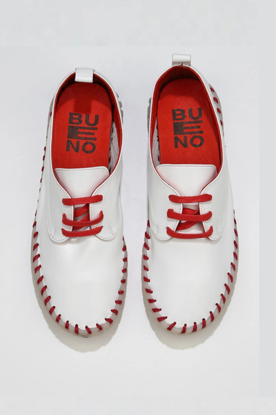 Bueno Shoes Beyaz Kırmızı Deri Kadın Günlük Ayakkabı 01wq0200