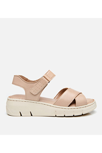 Hotiç Women's Leather Beige Adjustable Comfort Sandals