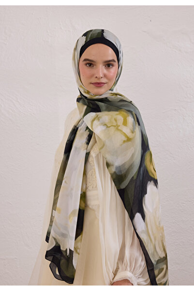 Freshscarfs Gardenıa Desen Rami Şal Siyah