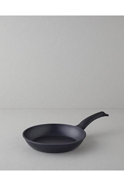 English Home Prime Gusto Döküm Tava 26 cm Siyah