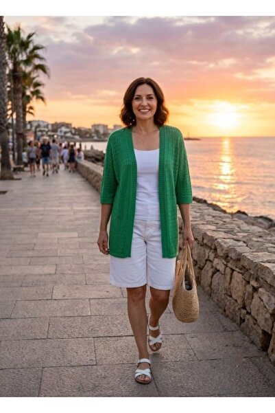 Genel Markalar Triko Delikli Düğmesiz Bedensiz Hırka