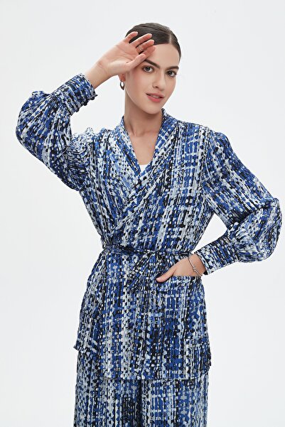 Nichii Cardigan with Long Sleeves, Front Buttons