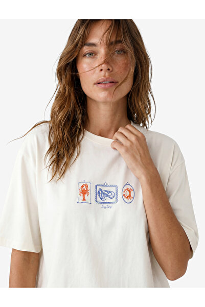 Koton X Şahika Ercümen - Cotton Short Sleeve Crew Neck T-Shirt with Crab and ...