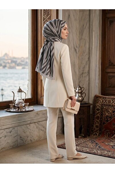 Vissona KREP KIRIŞMAZ ŞAL ZEBRA DESENLİ GRİ RENKLİ 75X195