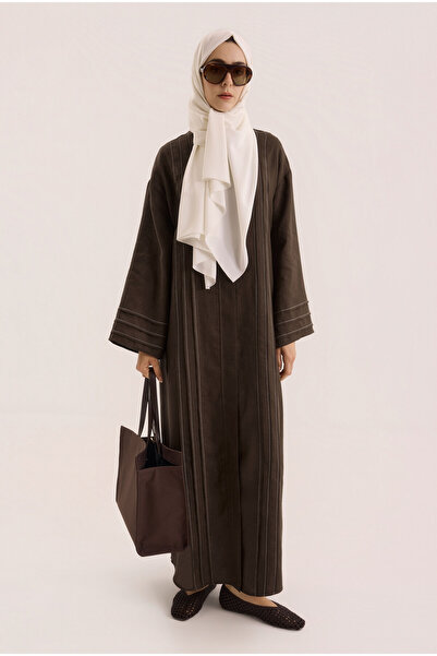 HEQA Contrast Stitched Abaya Fındık