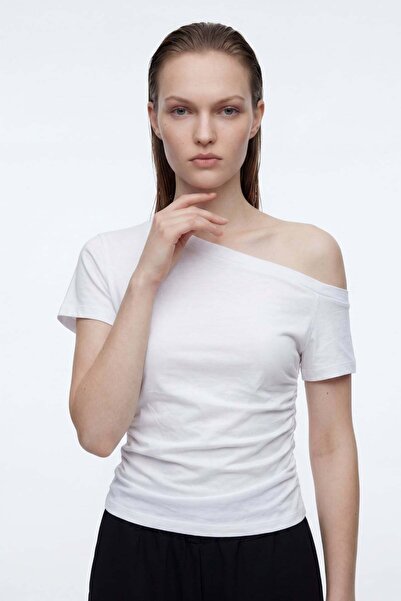 HAKKE Side Gathered Asymmetrical Cut Bluz