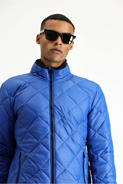 Kiğılı Windproof Quilted Sports Coat with Stand Collar and Zippered Pockets