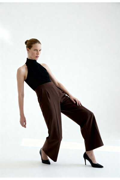 HAKKE Wide Leg High Waist Trousers with Pockets