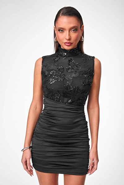 ADAMODA.RO Κοντό φόρεμα διακοσμημένο με πούλιες