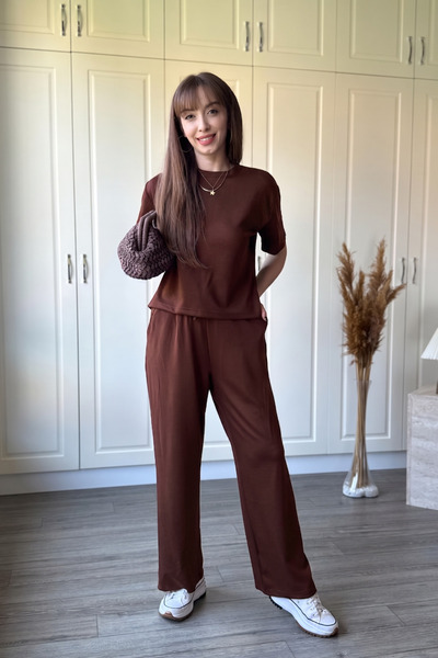 Dilay Gökoğlu Butik Σετ Παντελόνι και Μπλουζάκι από Ύφασμα Modal