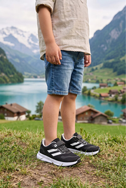 BOUIS Children's Black and White Velcro Knitwear Daily Walking Running Sports...