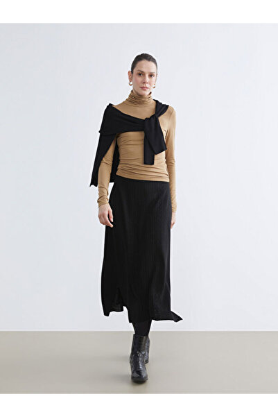LC Waikiki Elastic Waist Self-Patterned Knit Skirt