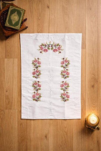 Çeyiz Diyarı Cross-Stitch Embroidered Gardenia 70X135 cm Prayer Rug Red