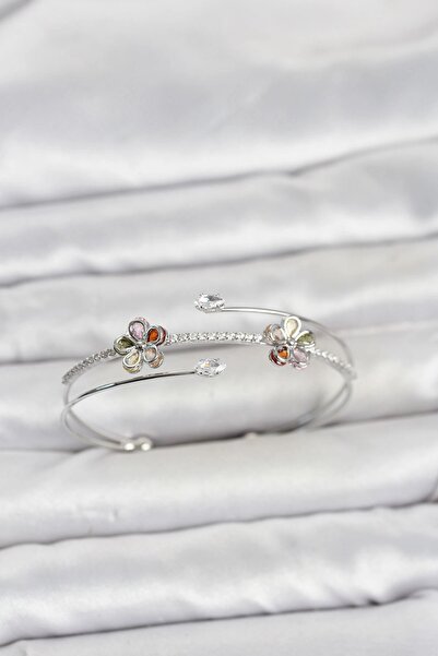 TakÇalıştır Silver Color Brass Zircon Stone Flower Model Women's Bracelet