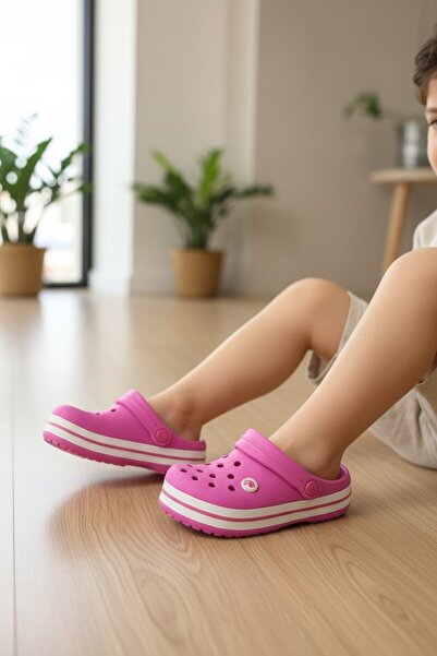 enoch Children's Fuchsia Sporty Comfortable Cross Slippers with Stripes and V...