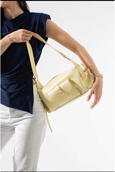ÖZÜM ÇANTA Marino Model Women's Hand and Shoulder Bag with Pockets Yellow