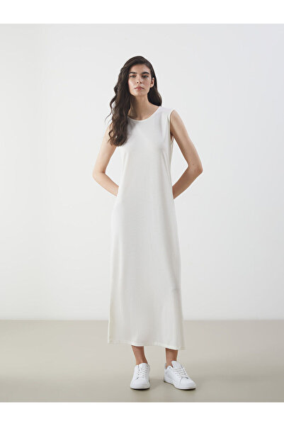 LC Waikiki Nevavm Oval Collar Dress Lining with a Difference