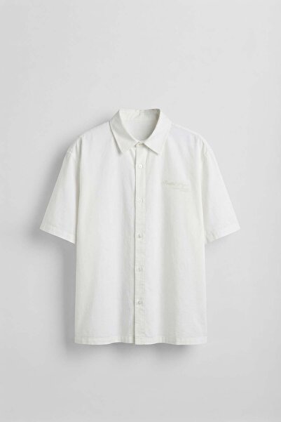 ablukaonline Men's Boxy Fit Embroidered Detailed Cotton Short Sleeve Shirt Ecru