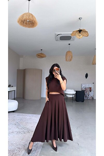 Buket Teke Brown Padded Skirt Blouse Set