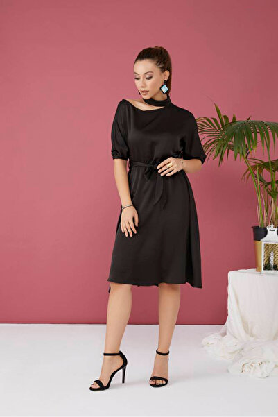 FIRST STYLE Elegant Black Turkish Dress with a Soft Cut-Out on the Shoulder