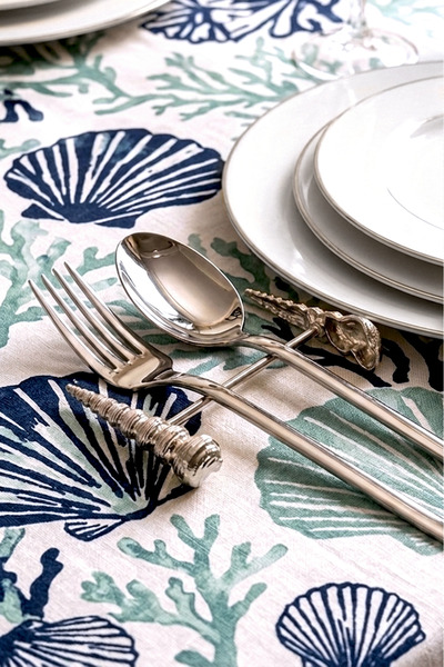Kitchen Life 4-Piece Metal Silver Sea Fork Spoon Knife Stand