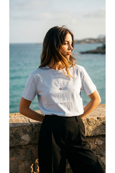 Amia&Co. Baby Blue Stone Detailed Oversize Women's T-Shirt