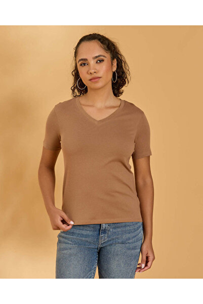 REDTAG Women Brown Plain Basic T-Shirt