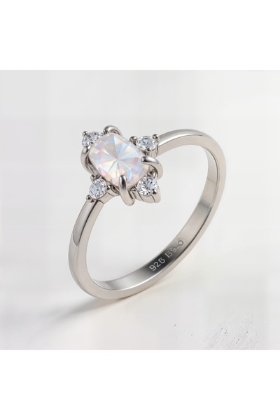 Oria Jewelry 925 silver ring with opal and zirconia