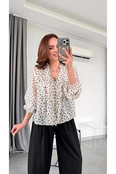 pelin yıldız butik Karen Puantiyeli Fırfırlı Gömlek