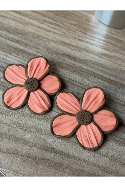Lu Atelier Gol Flower Earrings |   Handmade Polymer Clay Flower Earrings |   ...