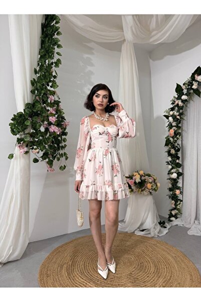 Caddebostan Moda Floral Print Square Neck Long Sleeve Ruffle Trim Stylish Min...