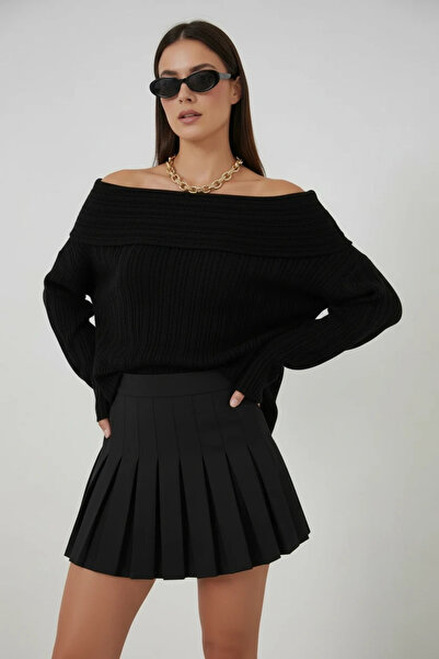 buğrahayalin Women's Oversize Open Shoulder Knitwear Black Sweater
