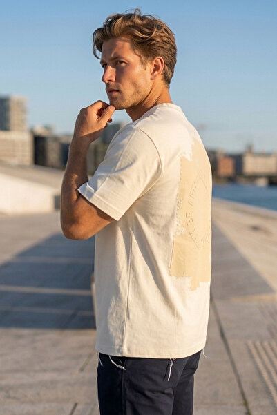 Le'Sluette Men's Regular Fit Thick Textured Crew Neck Printed T-Shirt White