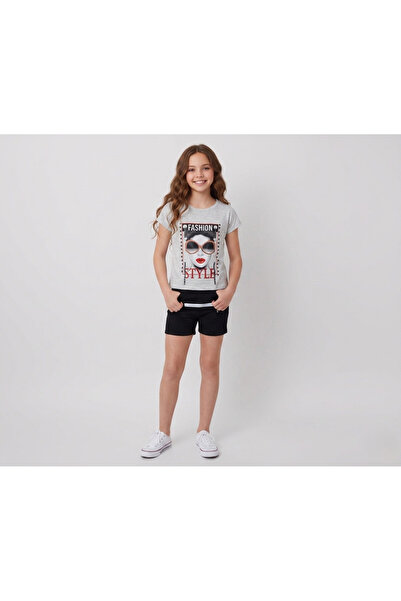 MQ Girl's Set: Blouse and Shorts