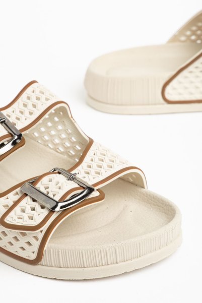 Moda Eleysa Betty Women's Beige-Brown Rubber Double Buckle Poly Sole Slippers
