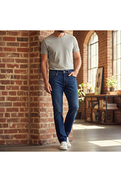 LIVERGY Men's Blue Straight Fit Denim Jeans