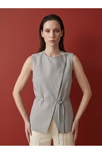 Generic Brand Frame vest model
