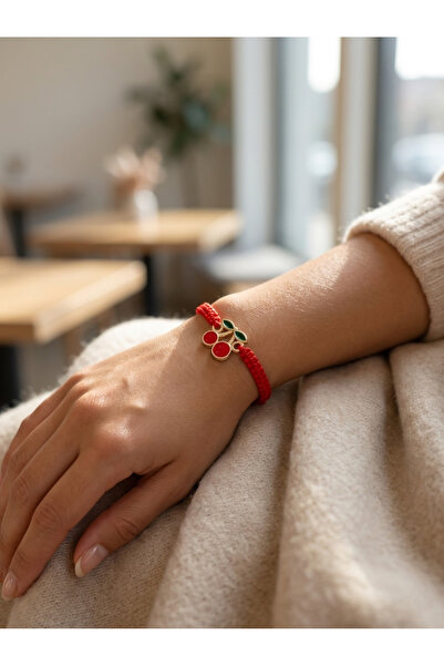 EL YAPIMI Cherry Macrame Bracelet