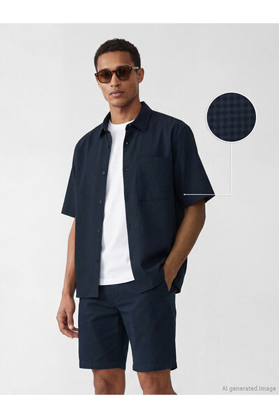 LC Waikiki Rmz Gi̇yi̇m Farkiyla Standart Fit Ka Checked Rkek Shirt