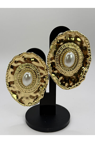 mize Elegant Pearl and Steel Earrings Modern and Stylish Design