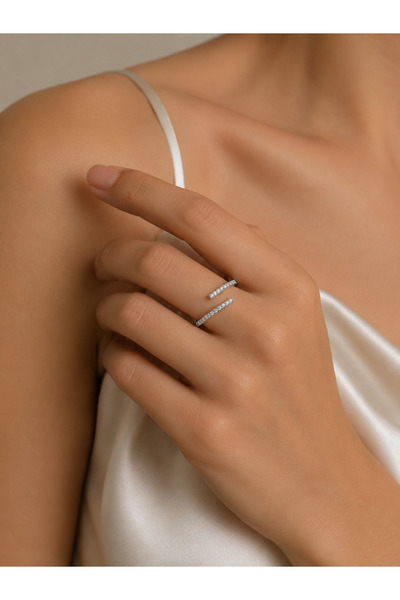 Evorya Women's Zircon Stone Snake Model Ring