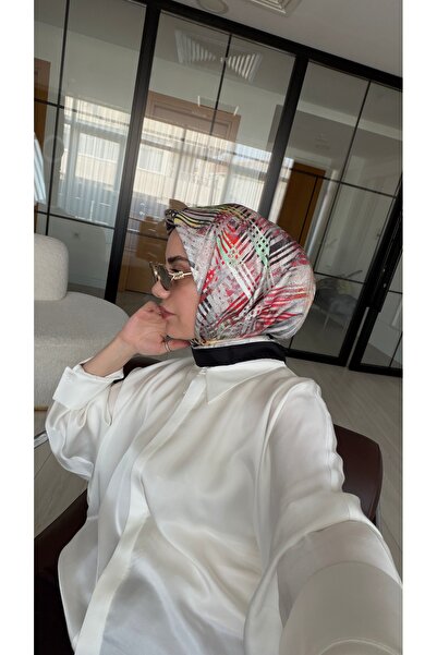 Pierre Cardin Twil Silk Scarf