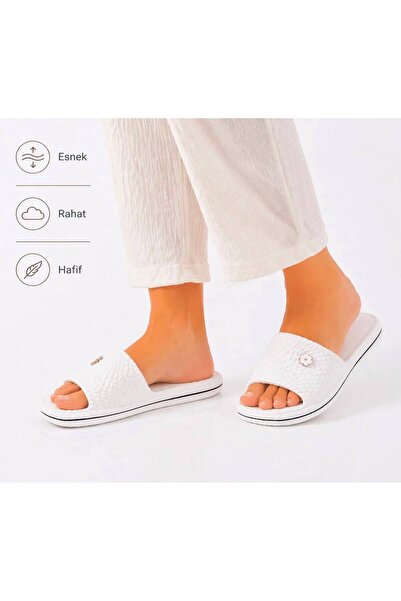 WOSSE Women's Very Lightweight Pool Beach Anti-Slip Home and Street Slippers