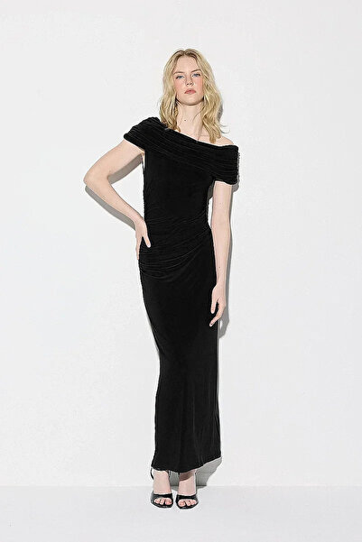 Gusto Asymmetrical Shoulder Long Lycra Evening Dress - Black