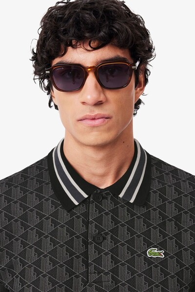 Lacoste تي شيرت بولو كلاسيكي بقصة مونوغرام للرجال، تي شيرت بياقة بولو باللون ...