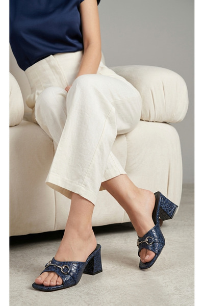 BARONES SHOES Dark Blue Patterned Patent Leather Buckle Thick-Heeled Slippers