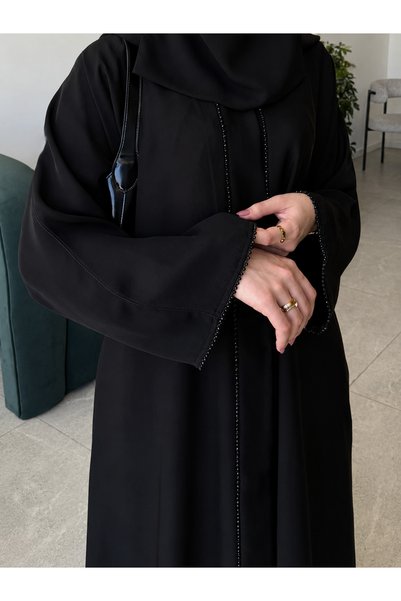 EKEA ABAYA عباية حلا | عباية سوداء بقماش صيفي ملكي طايح بقصة نصف كلوش أنيقة وفاخرة