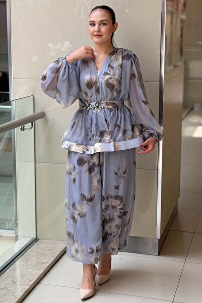 MİANOTTE Beli Taşlı Bluz Desenli Şifon Pantolonlu Takım